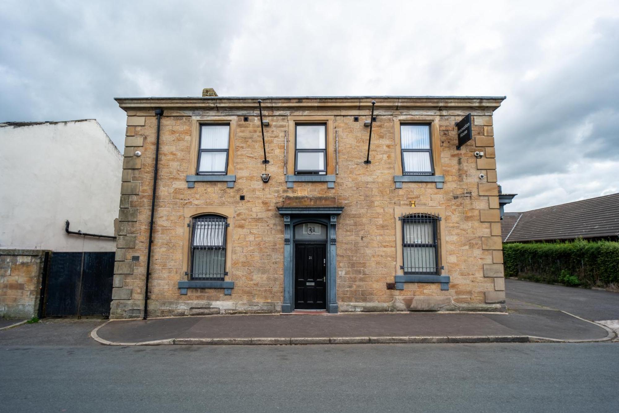Innovation House Burnley Exterior photo